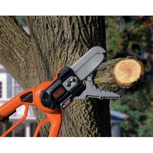 Black & Decker 8 in. 20V Cordless MAX Lithium-Ion Pole Pruning Saw Kit (1.5Ah  Battery and Charger Included) at Tractor Supply Co.